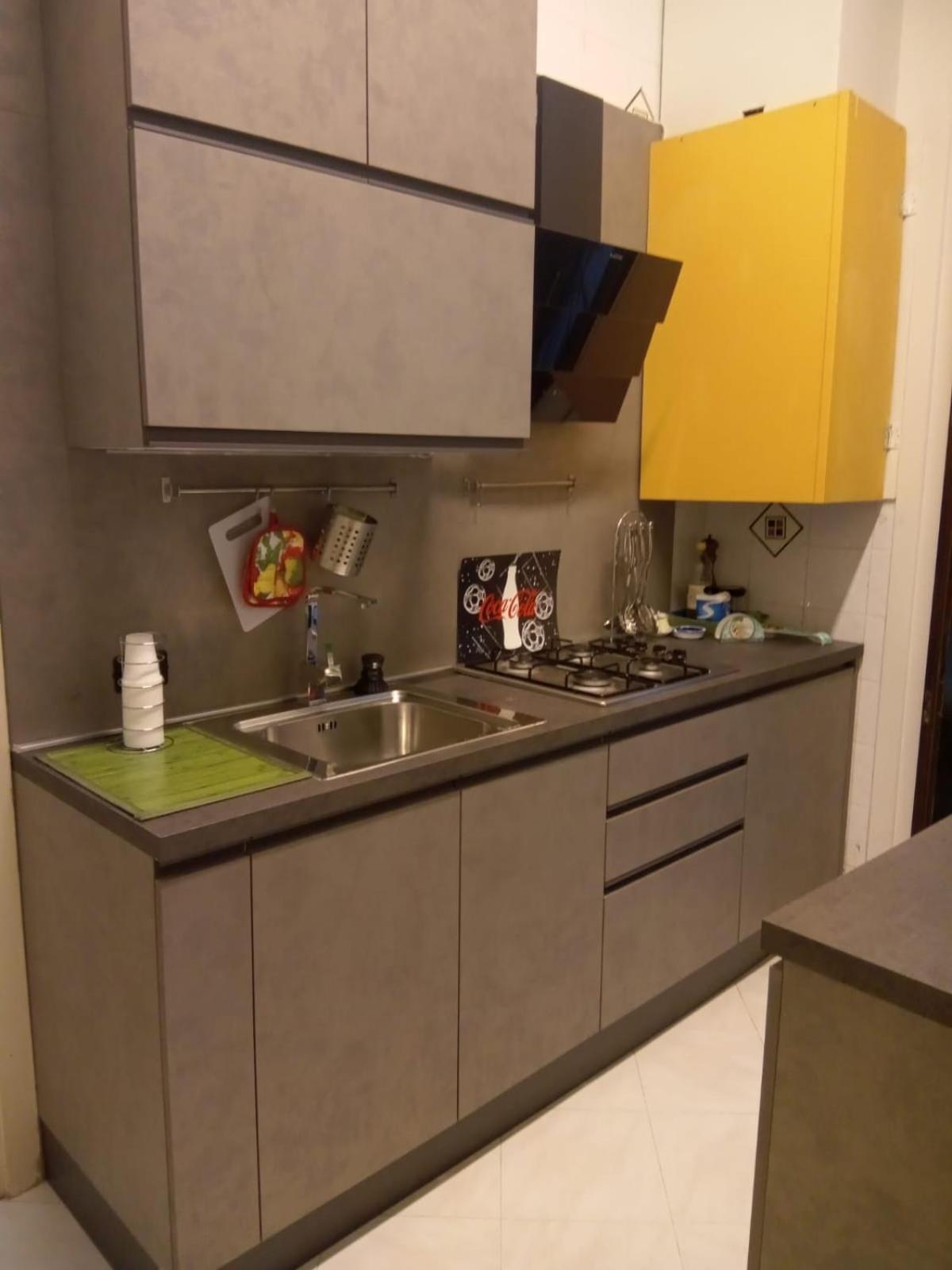 Bross Apartament Салерно Екстериор снимка